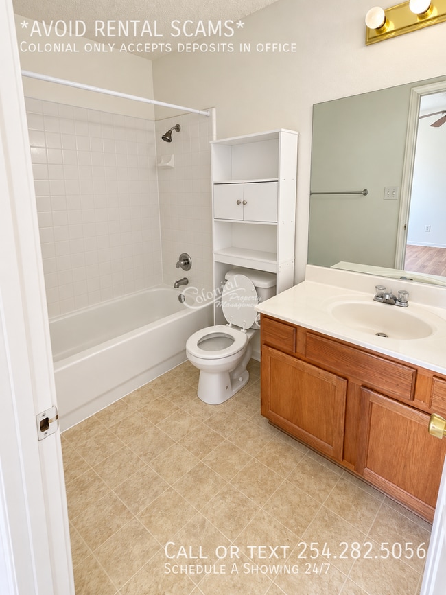 Building Photo - 3414 Cantabrian Dr