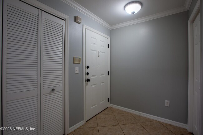 Building Photo - 3591 Kernan Blvd S