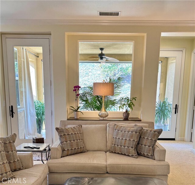 Building Photo - 23801 Los Pinos Ct