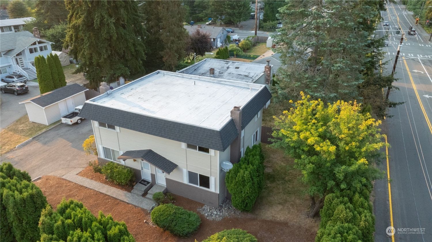 Building Photo - 22024 76th Ave W