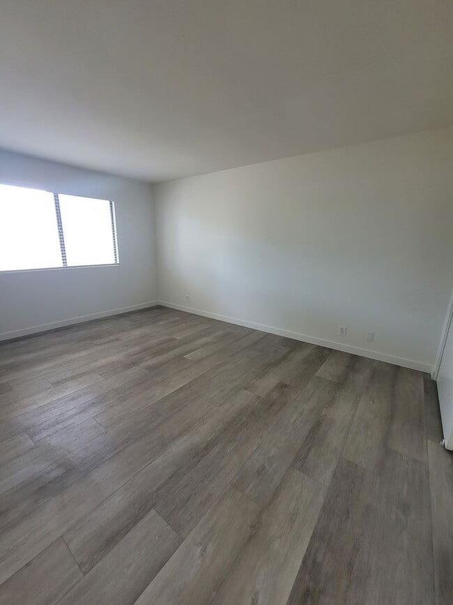 Building Photo - Ventura - Ground floor level 2+1 apartment...