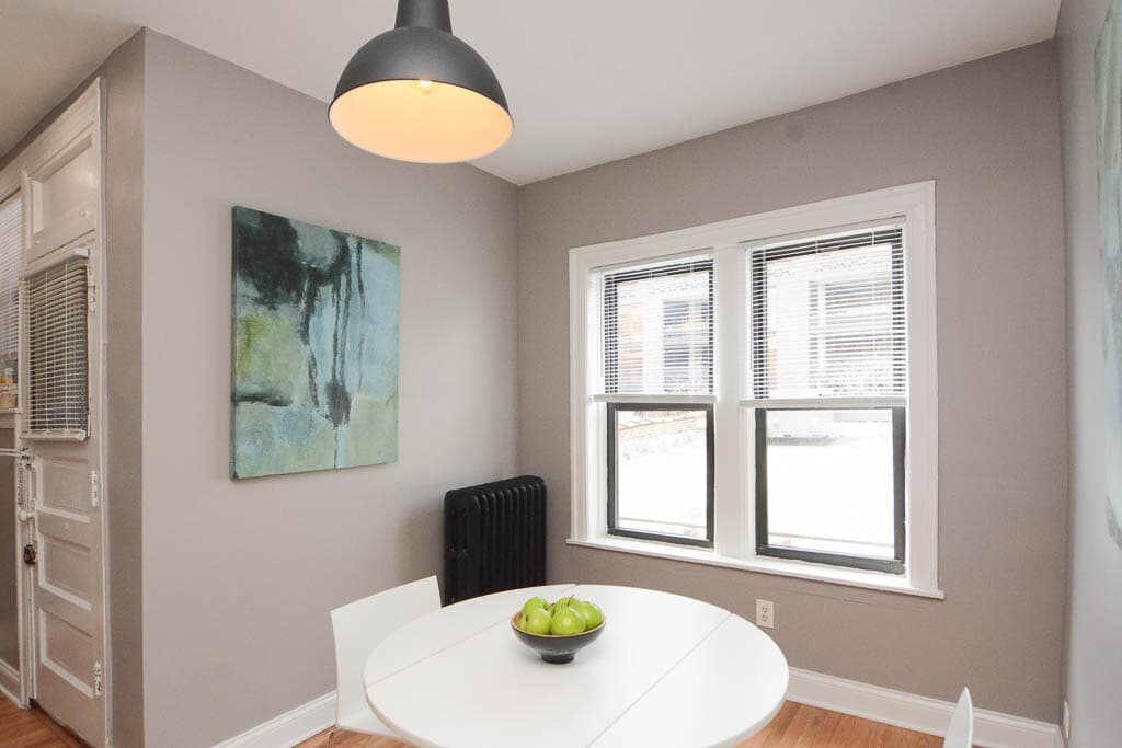 Building Photo - 630 W Stratford Pl