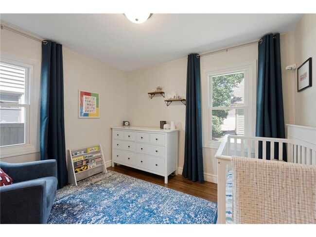 Building Photo - 2629 Idaho Ave S