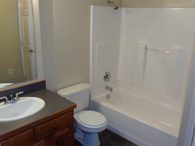 Building Photo - 379 S 410 W