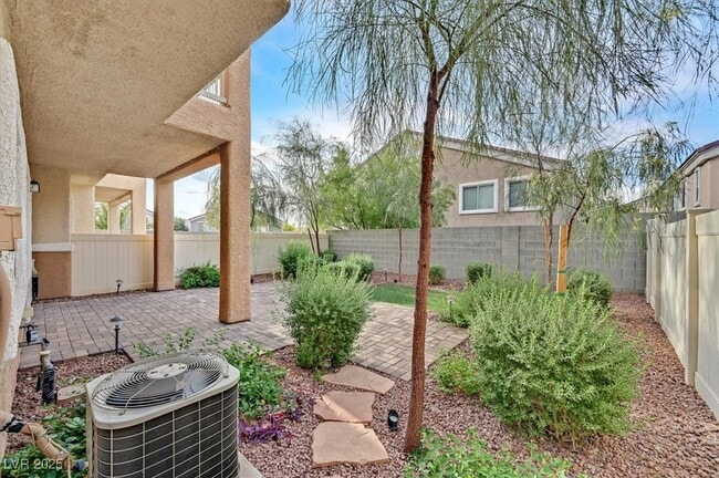 Building Photo - 1554 Ward Frontier Ln