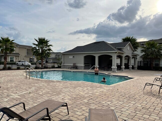 Building Photo - 3561 Brighton Park Cir