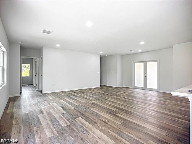 Building Photo - 219 Oxbow Beckley Ave