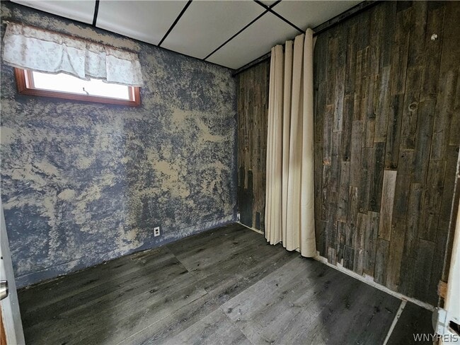 Building Photo - 96 Fredro St