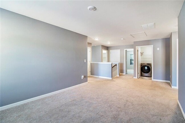 Building Photo - 1083 Shadow Glen Drive