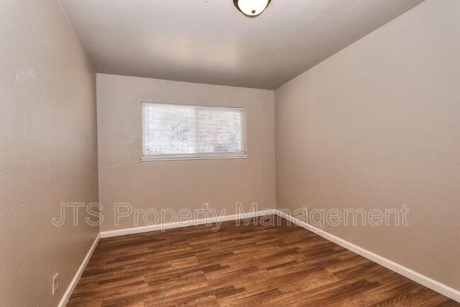 Building Photo - 2310 Kenworthy Way