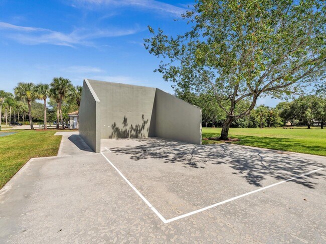 Building Photo - 6614 Marbletree Ln