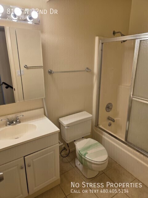 Building Photo - 8136 N 32nd Dr