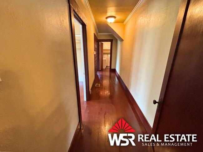 Building Photo - Prime Riverside Location in Wood Streets A...