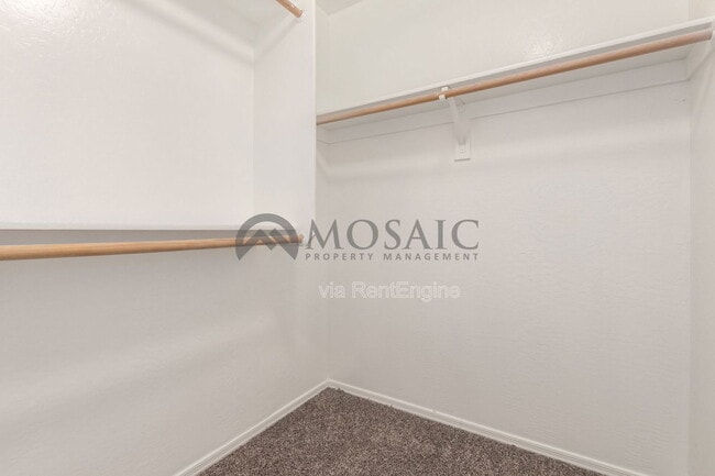 Building Photo - 1650 E Joseph Way