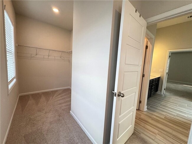 Building Photo - 1572 Dover Creek Ln