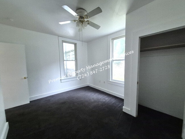 Building Photo - 1317 6th Ave