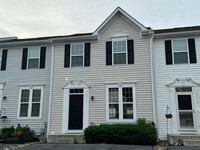 Building Photo - The Homestead- immaculate town home with c...