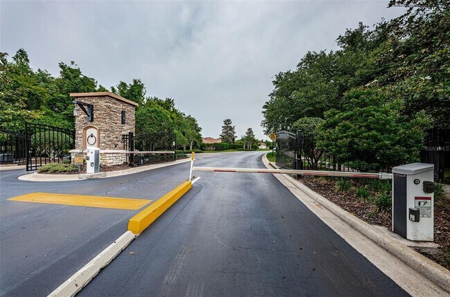 Building Photo - 3033 Stonegate Falls Dr