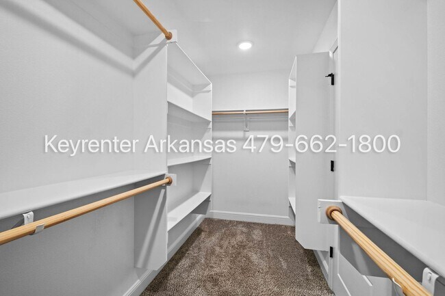 Building Photo - Gorgeous 4-Bedroom Home with Stainless Appliances & Pond View