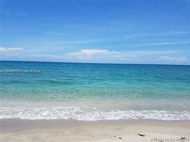 Building Photo - 2505 S Ocean Blvd