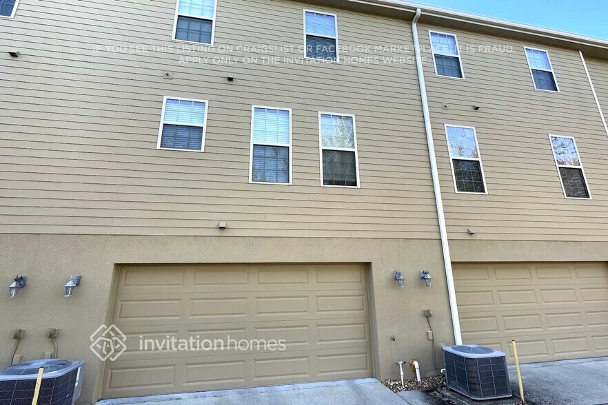 Building Photo - 4298 Regal Town Ln