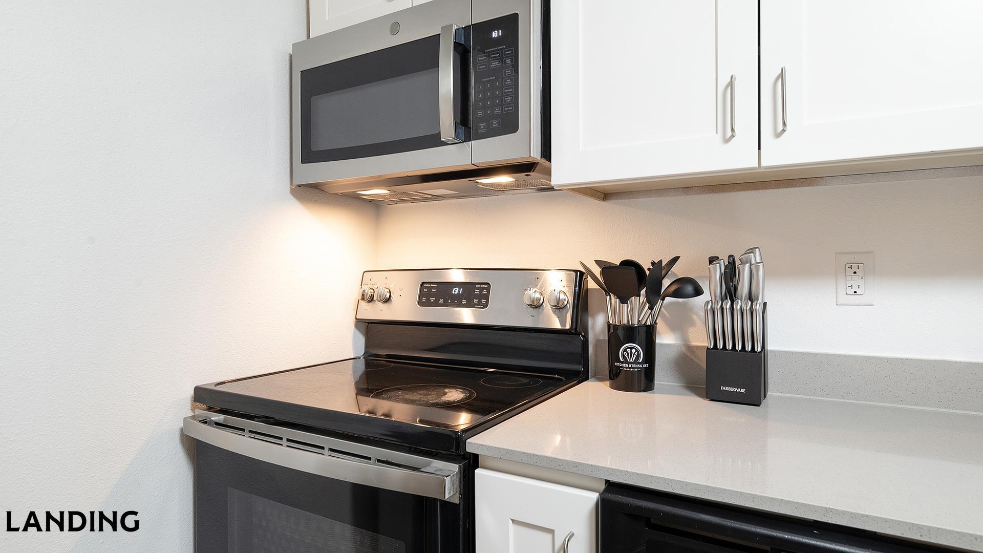 Building Photo - 2851 Maingate Village Cir