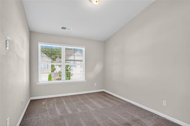 Building Photo - 1553 Spring Hollow Way
