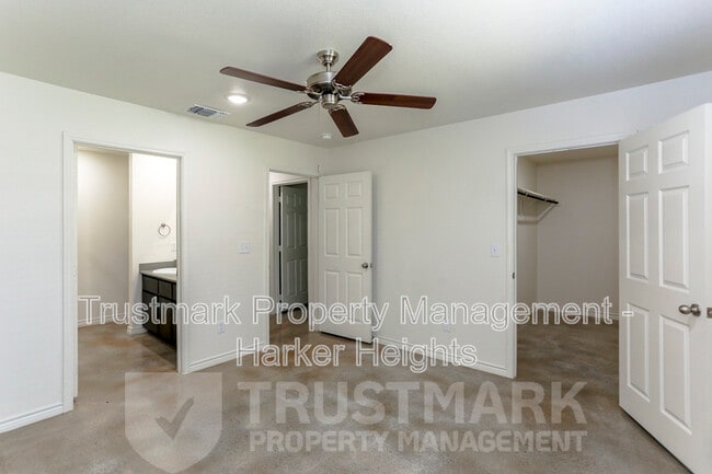 Building Photo - 2329 Alterman Dr
