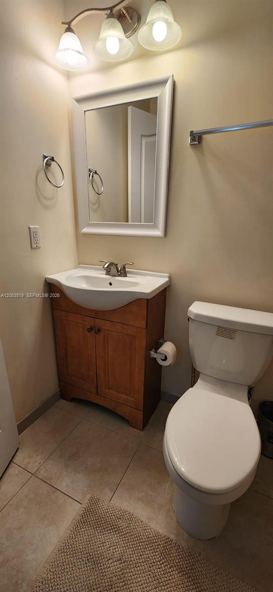 Building Photo - 6410 SW 57th Ct