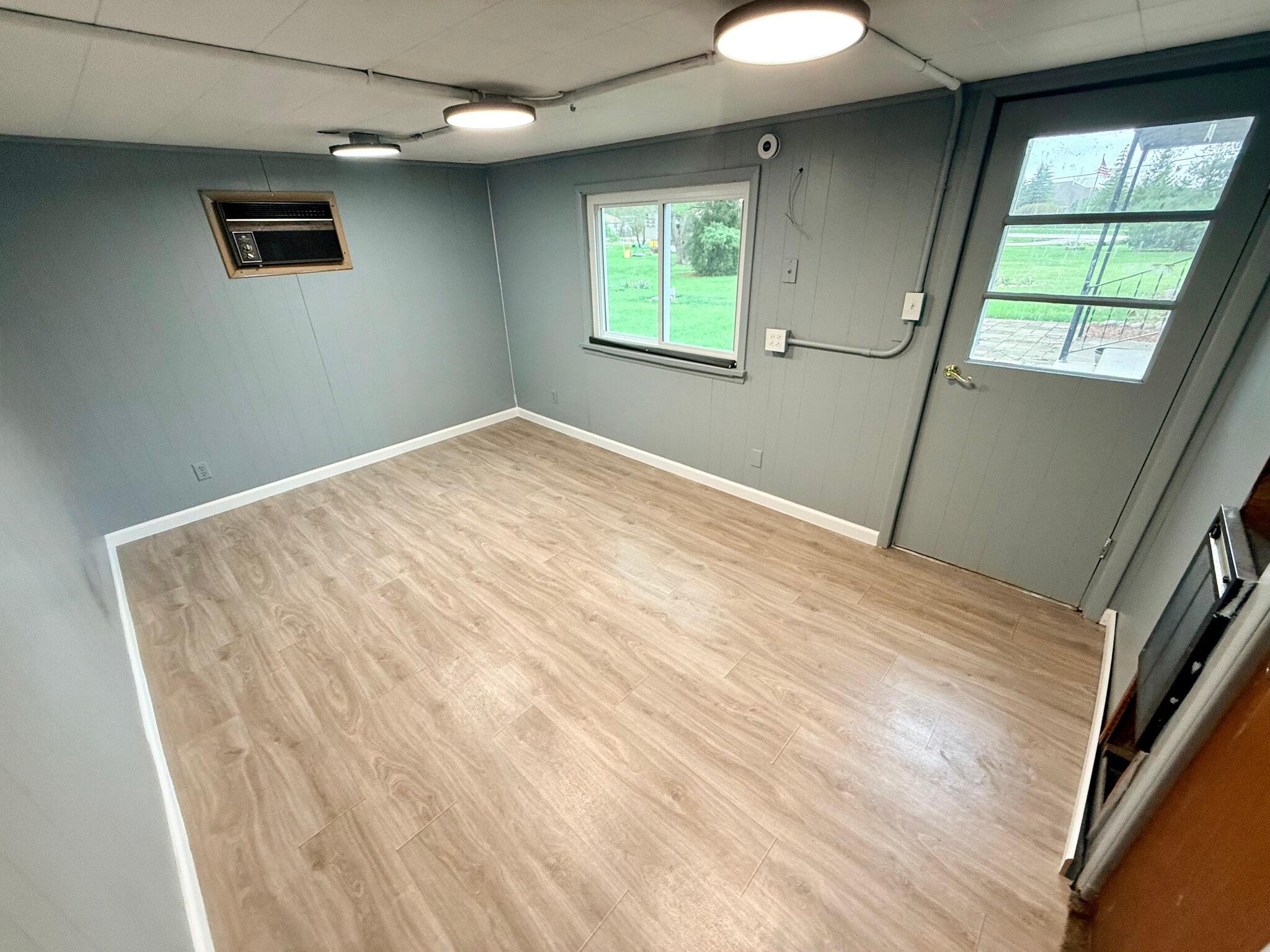 Building Photo - 6480 E County Road 700 N