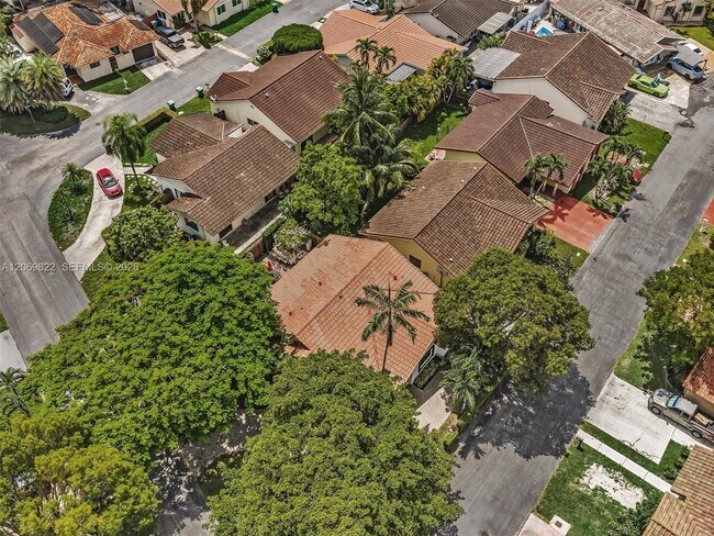 Building Photo - 7457 SW 112th Pl