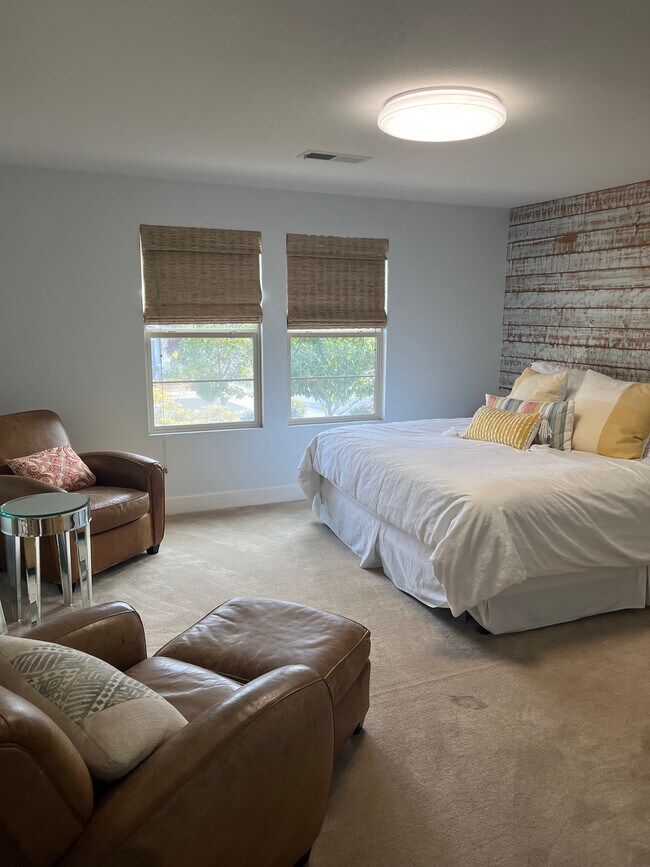 Building Photo - 1668 Shorebreak Way