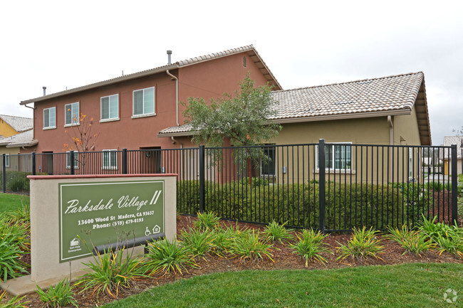 Primary Photo - Parksdale Village II