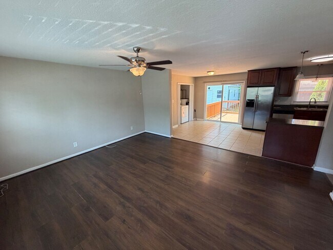 Building Photo - 3561 Orange St
