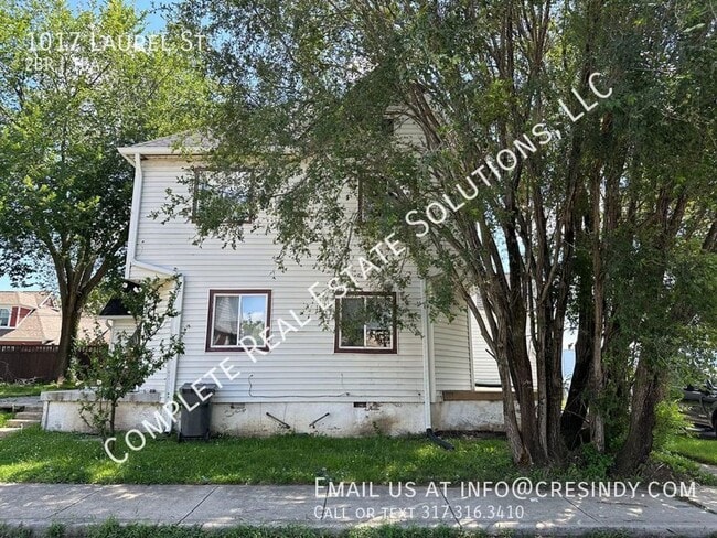 Primary Photo - 1017 Laurel St
