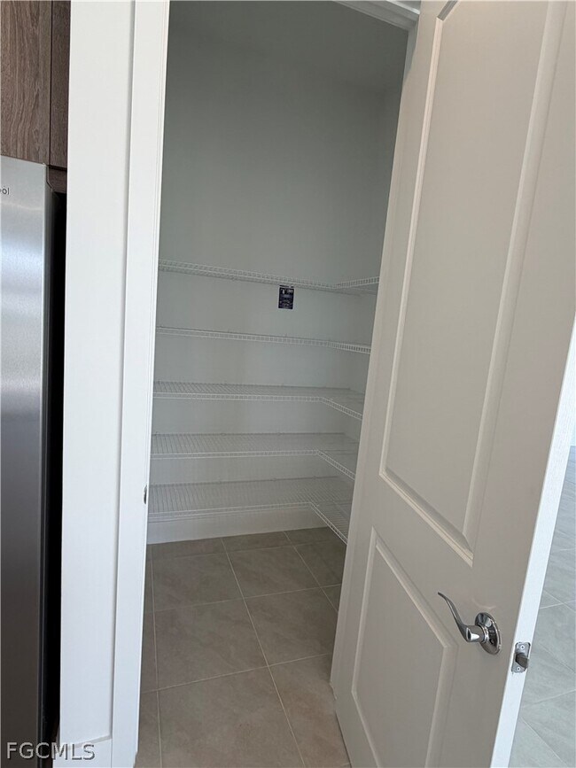 Building Photo - 5166 Julienne Rd