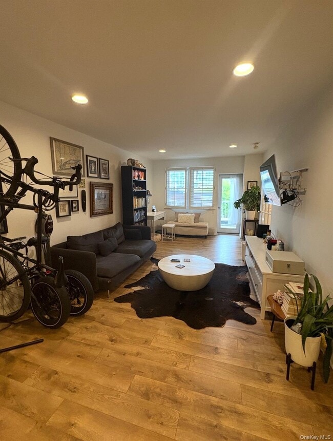 Building Photo - 55 Monroe Blvd