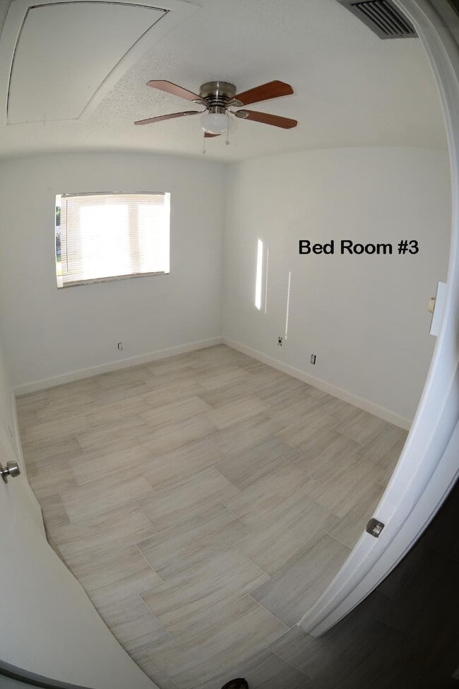 Building Photo - 6903 Rio Pinar