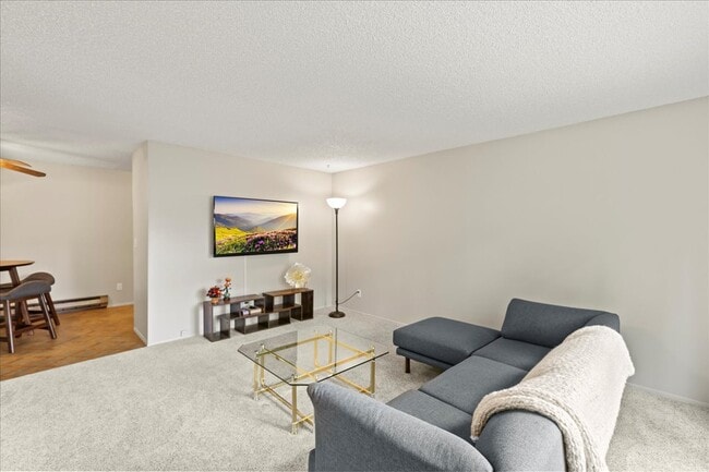 Building Photo - 15824 9th Ave SW