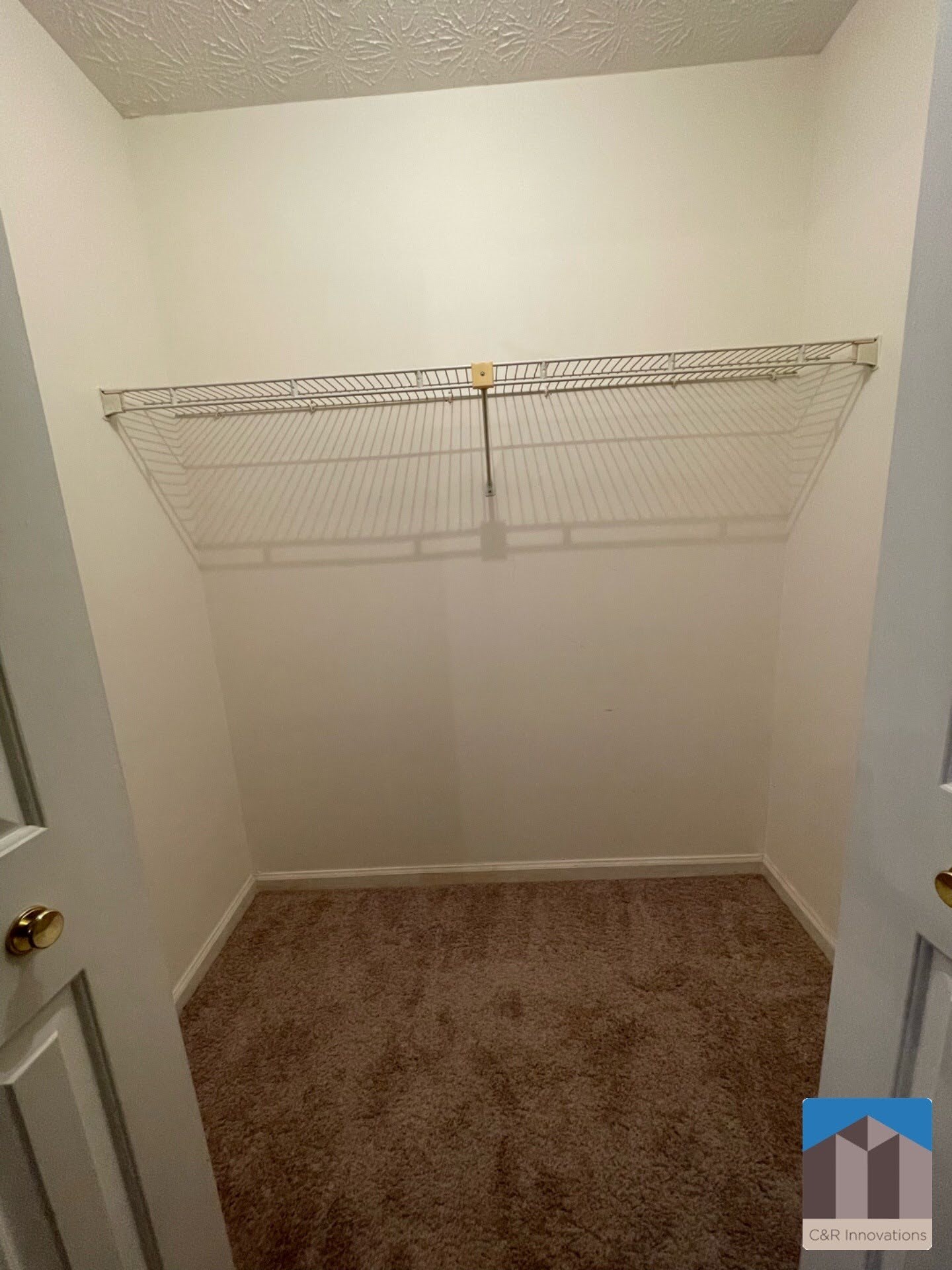 Building Photo - 2273 Windland Dr