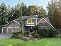 Building Photo - 4bd/2.5ba Renton House