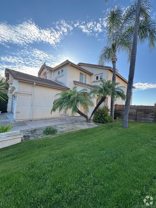 Building Photo - 821 Verin Ln