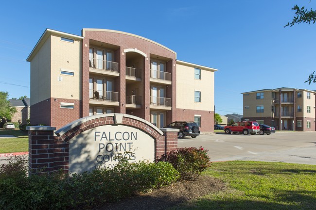 Falcon Point Condos - 1915 Dartmouth St College Station TX 77840 ...