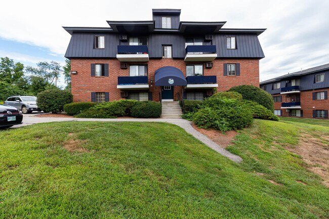 Building Photo - 64 Dunbarton Rd