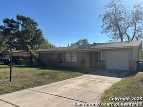 Building Photo - 730 Inspiration Dr