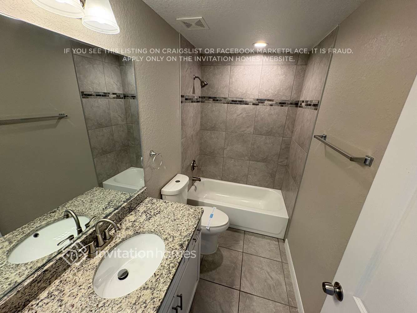 Building Photo - 7049 David Blvd