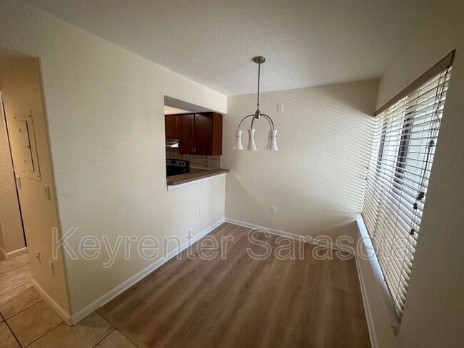 Building Photo - 4946 25th St W