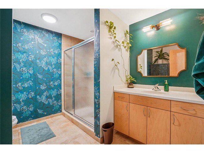 Building Photo - 401 N 2nd St