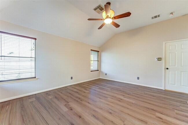 Building Photo - 1223 Oak Canyon Ln