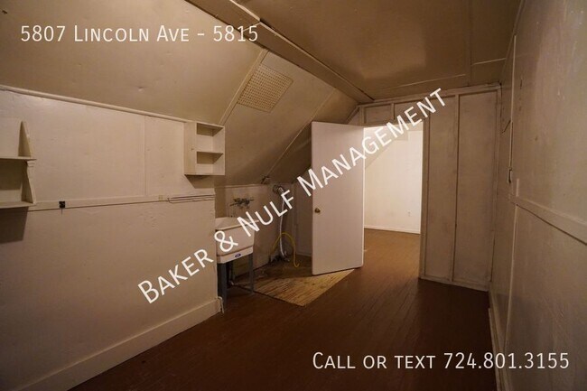 Building Photo - 5807 Lincoln Ave
